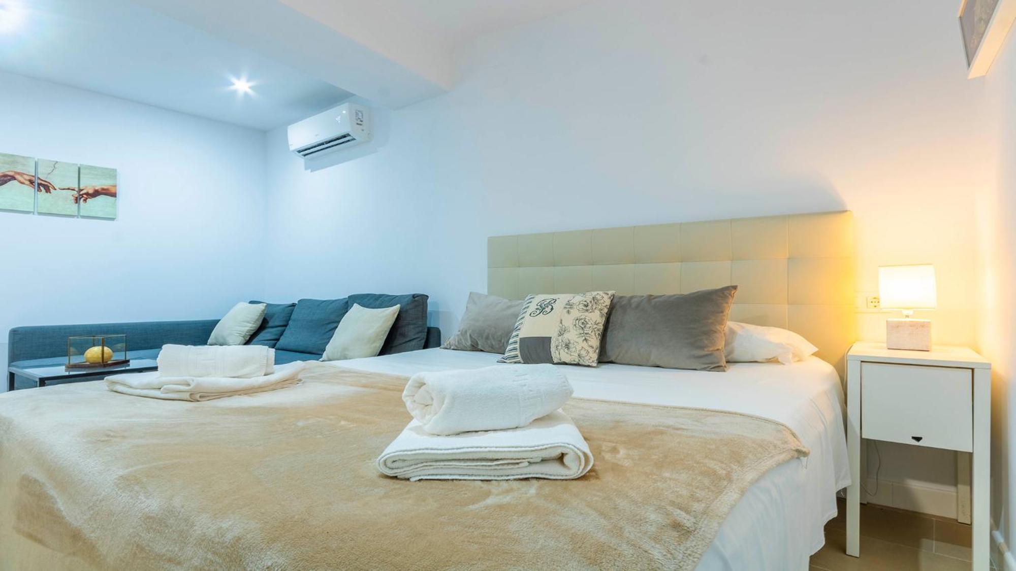 Natural Suite Sevilla Center Extérieur photo
